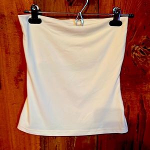 Women’s strapless Top